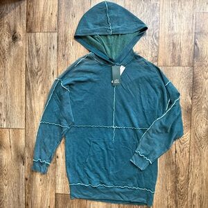Wild Fable Women’s Oversized Hoodie Green‎ Exposed Seam Raw Edge Pullover NEW